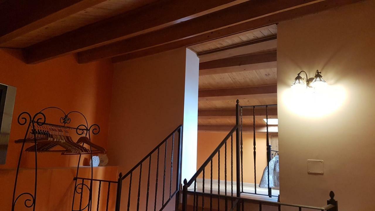 Scaccia Pensieri Villa Cerchio Bagian luar foto