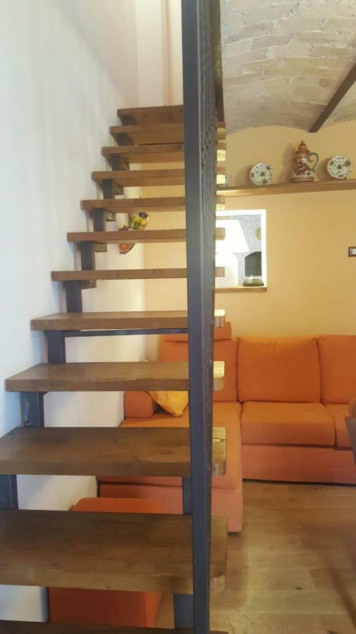 Scaccia Pensieri Villa Cerchio Bagian luar foto
