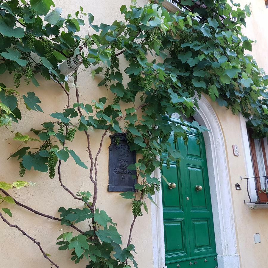 Scaccia Pensieri Villa Cerchio Bagian luar foto