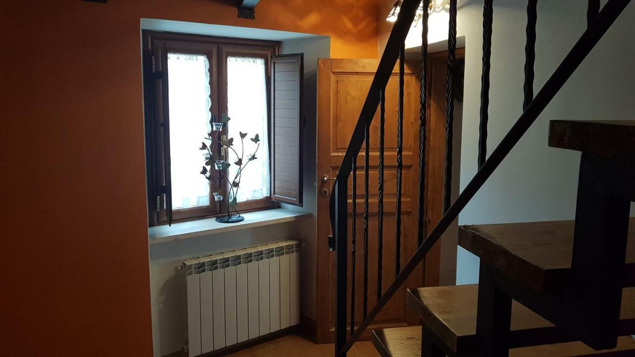 Scaccia Pensieri Villa Cerchio Bagian luar foto