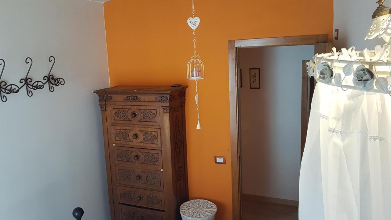 Scaccia Pensieri Villa Cerchio Bagian luar foto